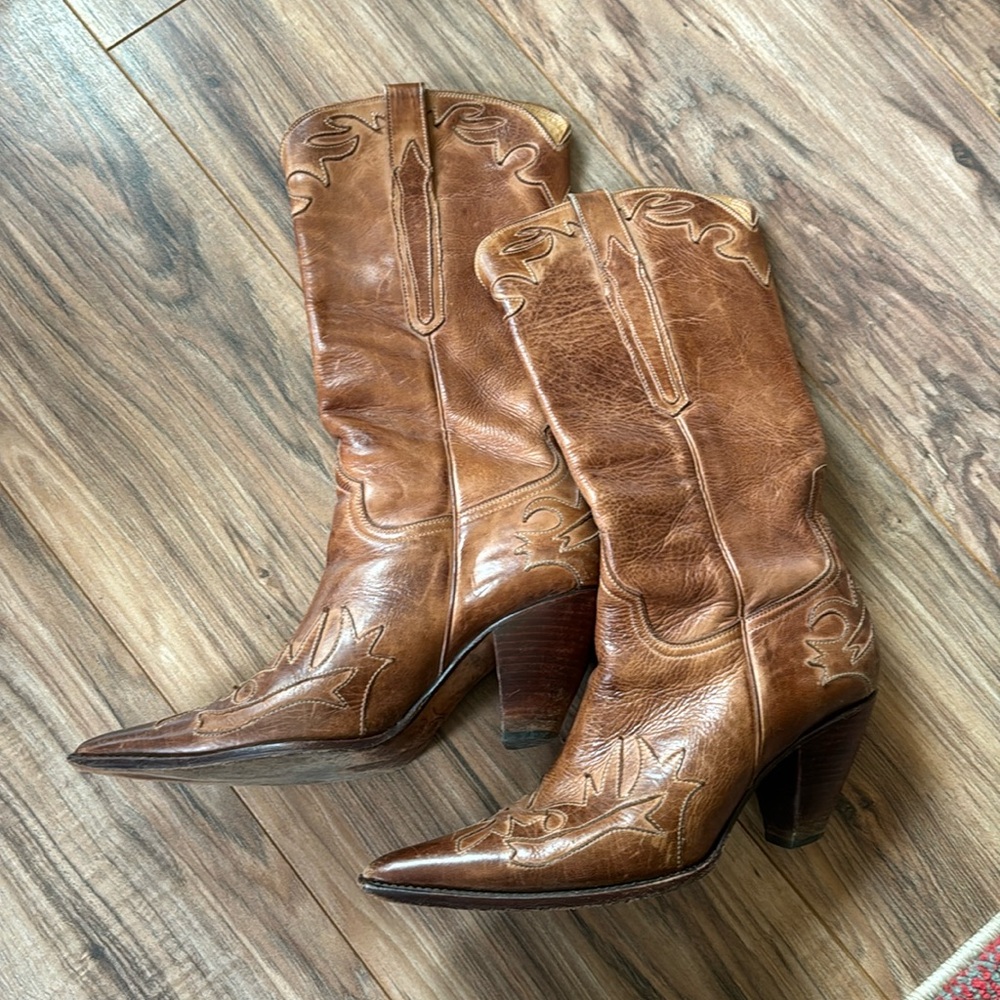 Charlie Horse Women’s Cowboy Boots
